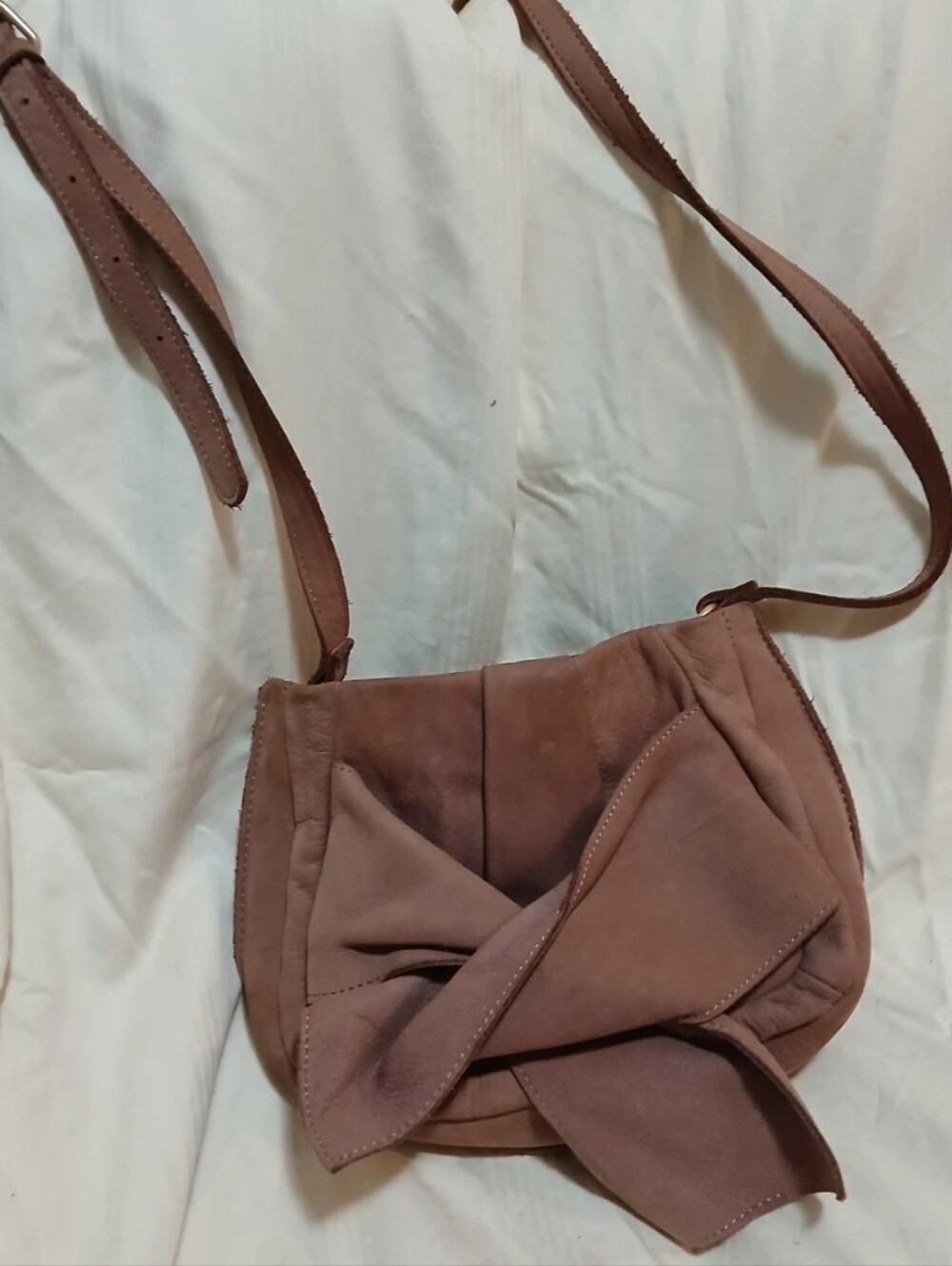 Miss Albright Cow Suede Leather W/Bow Knot Detail Crossbody - Picture 4 of 6
